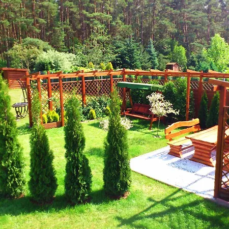 Franziska * 科沃布热格